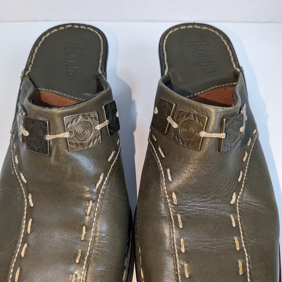 Tsonga mule clog - Picture 5 of 8